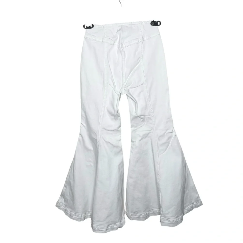 Free People We The Free Cha Cha Flare Cropped‎ Jeans White